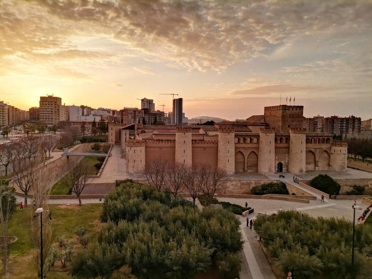 La Balconada De La Aljaferia Con Parking Privado Διαμέρισμα Σαραγόσα Εξωτερικό φωτογραφία